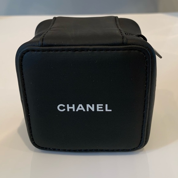 Chanel watch travel case - Picture 2 of 7